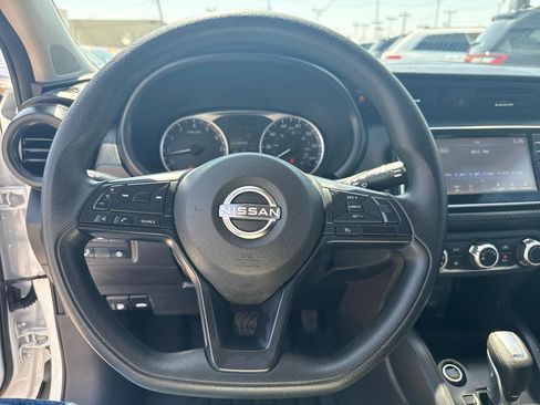 Used 2023 Nissan Kicks S FWD image 15