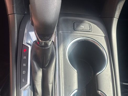 Used 2022 Chevrolet Equinox LT image 14