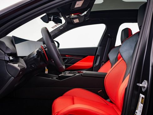 New 2025 BMW M5 Touring image 16