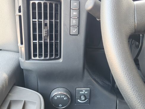 New 2025 Chevrolet Express 3500 w/ Power Convenience Package image 23