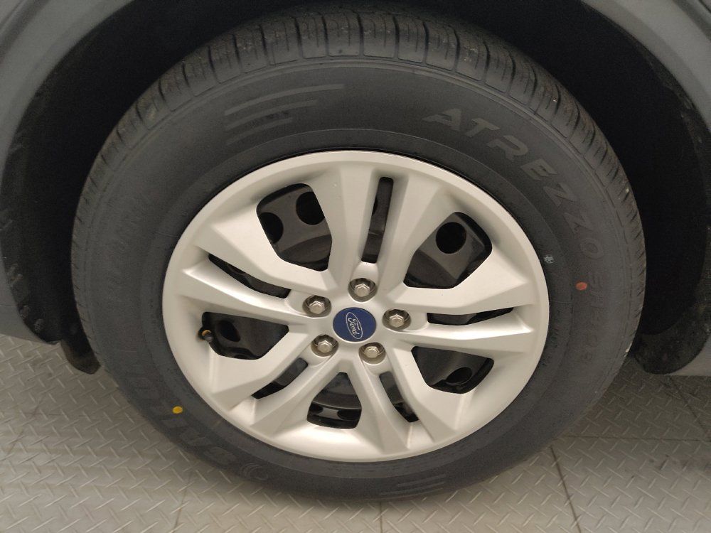 Used 2020 Ford Escape S FWD image 31