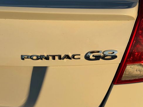 Used 2009 Pontiac G8 w/ Premium Package image 19