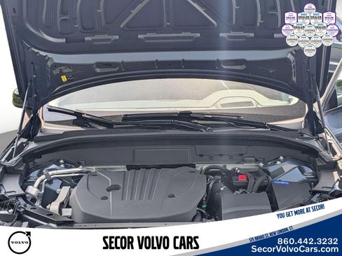 Used 2023 Volvo XC60 B5 Ultimate AWD/4WD image 30