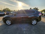 Used 2016 Nissan Rogue SV image 4