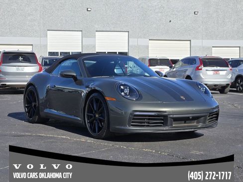 Used 2024 Porsche 911 Carrera image 2
