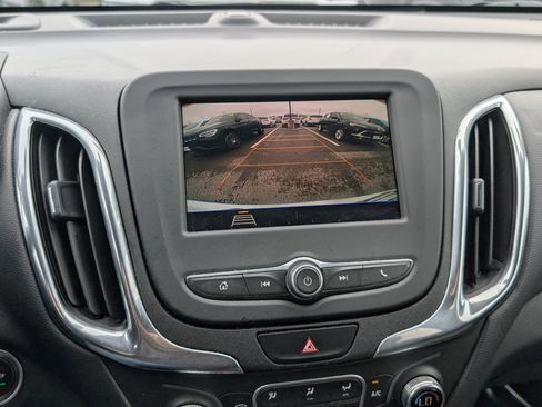 Used 2020 Chevrolet Equinox LT image 29