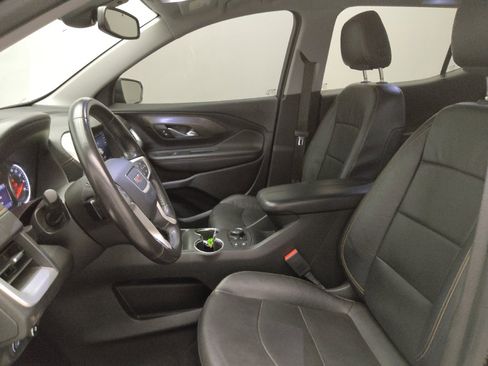 Used 2020 GMC Terrain SLT FWD image 17