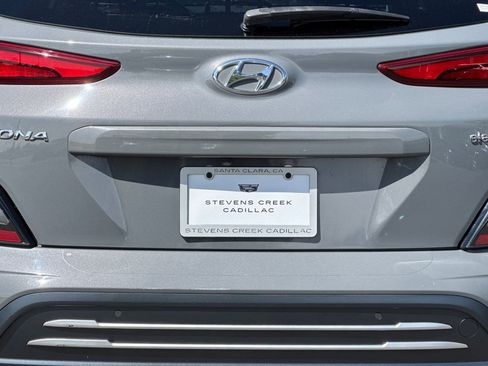 Used 2022 Hyundai Kona Limited image 45