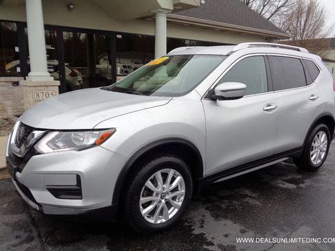 Used 2020 Nissan Rogue S w/ Special Edition Package image 1