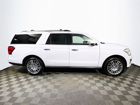 Used 2024 Ford Expedition Max Limited image 9