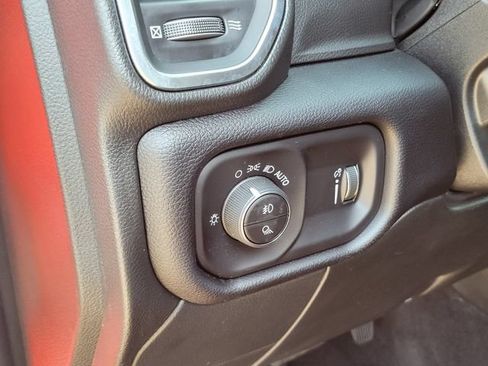 Used 2026 RAM 2500 Big Horn AWD/4WD image 16