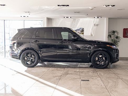 Used 2019 Land Rover Range Rover Sport HSE image 9