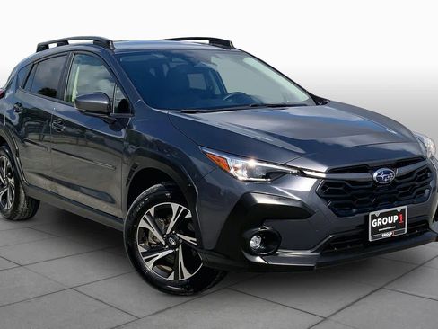 Used 2024 Subaru Crosstrek 2.0i Premium AWD/4WD image 3
