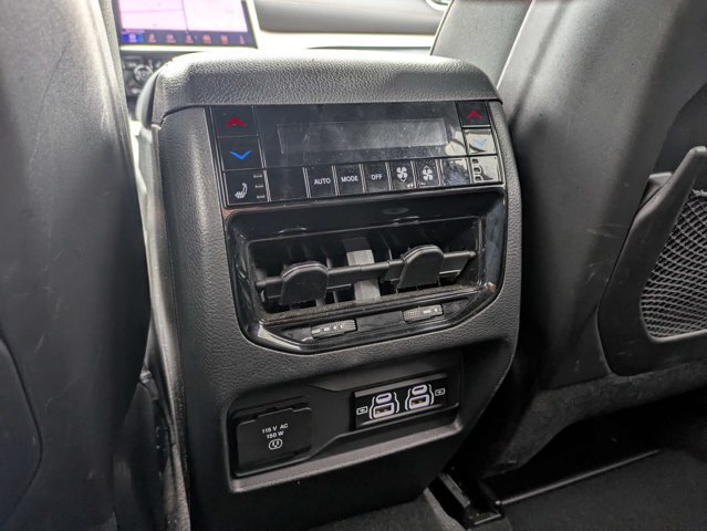 Certified 2025 Jeep Grand Cherokee Summit AWD/4WD image 15