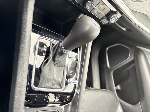 Used 2024 Jeep Compass Latitude AWD/4WD image 31