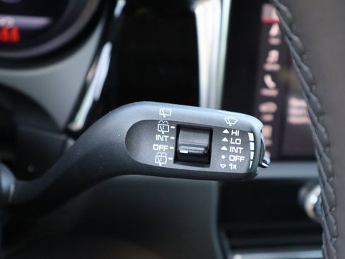 New 2025 Porsche Macan image 31