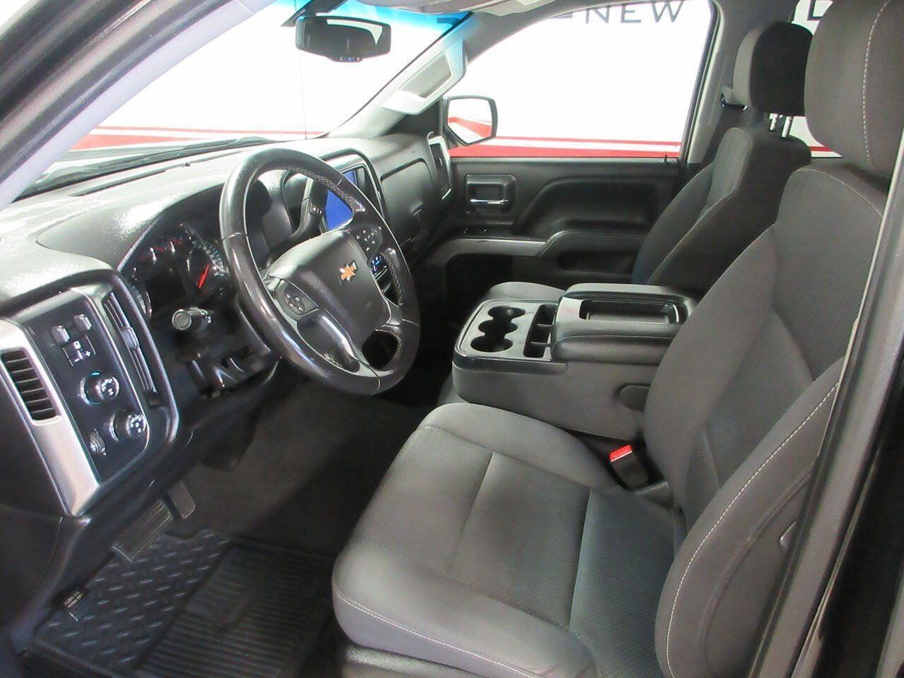 Used 2019 Chevrolet Silverado 1500 LT w/ All Star Edition AWD/4WD image 7