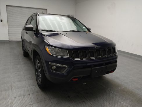 Used 2019 Jeep Compass Trailhawk w/ Cold Weather Group AWD/4WD image 14