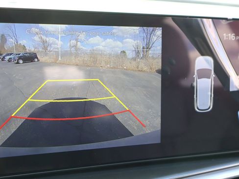 Used 2025 Kia Sorento S w/ Panoramic Sunroof Package FWD image 6