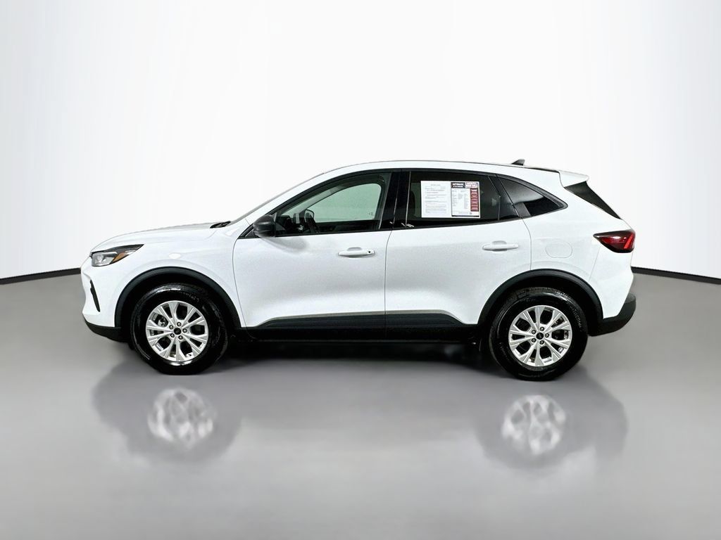 Used 2025 Ford Escape Active AWD/4WD image 5