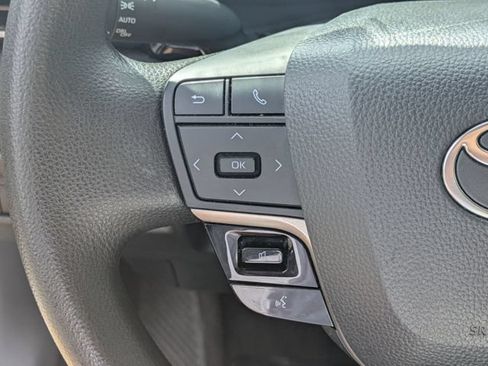 Used 2025 Toyota Camry LE FWD image 18
