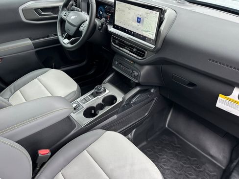 New 2025 Ford Bronco Sport Badlands w/ Sasquatch Badlands Package image 15