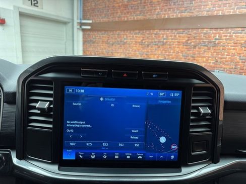 Certified 2022 Ford F150 XLT w/ Equipment Group 302A High image 18