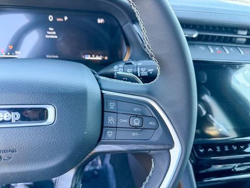 New 2026 Jeep Grand Cherokee Limited w/ Limited Altitude Package image 16