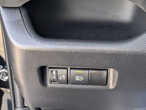 Used 2025 Toyota RAV4 LE image 22