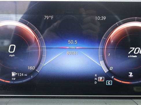 Used 2020 Mercedes-Benz GLE 350 4MATIC w/ Premium Package image 44
