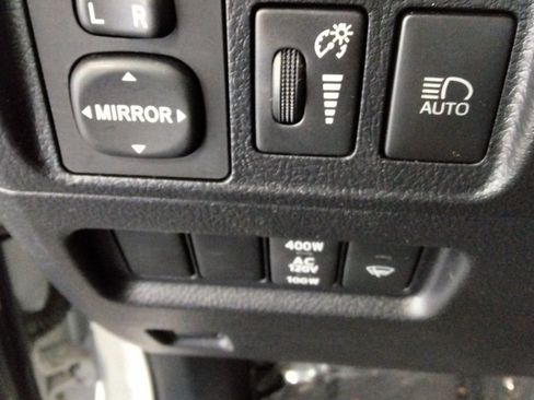 Used 2024 Toyota 4Runner SR5 Premium image 29