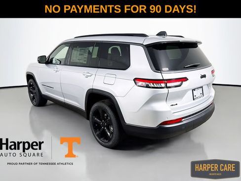 New 2026 Jeep Grand Cherokee L Limited w/ Limited Altitude Package AWD/4WD image 9
