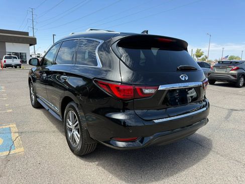 Used 2020 INFINITI QX60 Luxe w/ Essential Package FWD image 8