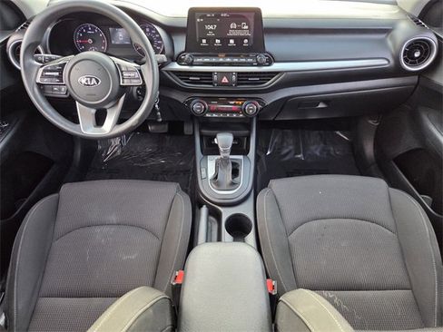 Used 2019 Kia Forte LXS image 15
