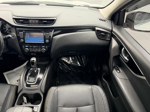 Used 2017 Nissan Rogue Sport SL w/ SL Premium Package AWD/4WD image 23
