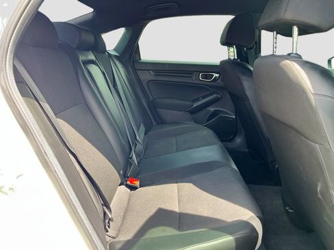 Used 2025 Honda Civic Sport image 25