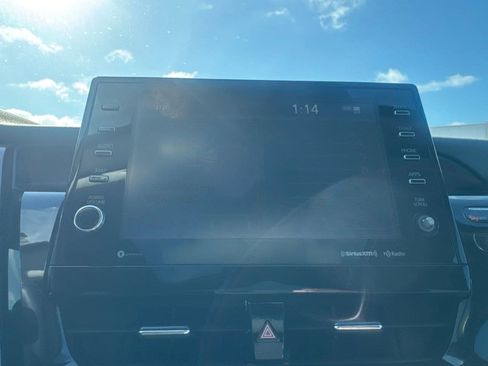 Used 2021 Toyota Camry XSE FWD image 38