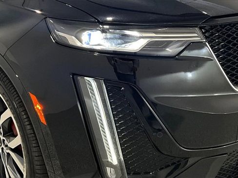 Used 2023 Cadillac XT6 Sport image 33