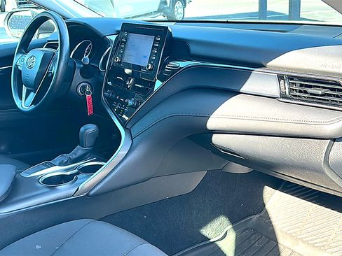 Used 2024 Toyota Camry LE image 21