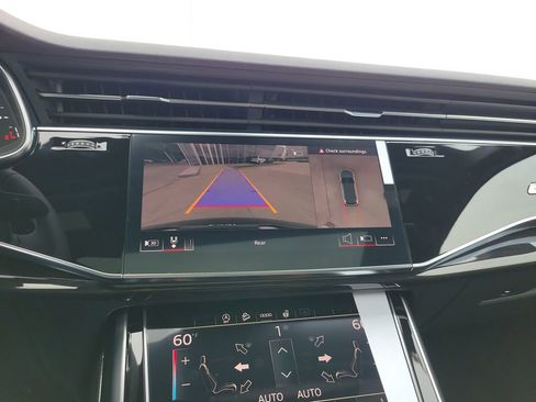 New 2026 Audi Q7 2.0T Premium Plus AWD/4WD image 16