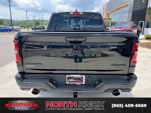 New 2026 RAM 1500 Big Horn AWD/4WD image 17