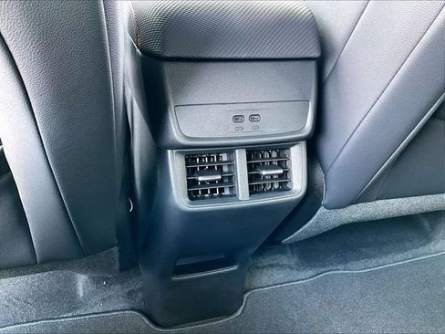 New 2027 Chevrolet Equinox RS FWD image 18