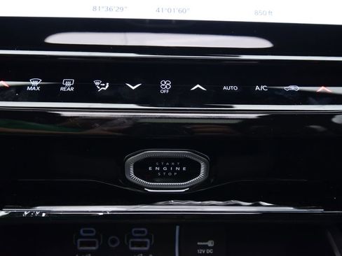 New 2026 Jeep Grand Cherokee Limited w/ Limited Altitude Package image 24