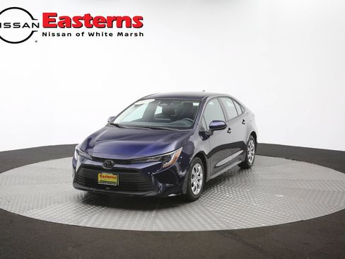 Used 2023 Toyota Corolla LE FWD image 53