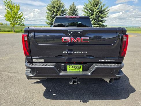 Used 2024 GMC Sierra 3500 Denali w/ Denali Reserve Package AWD/4WD image 7
