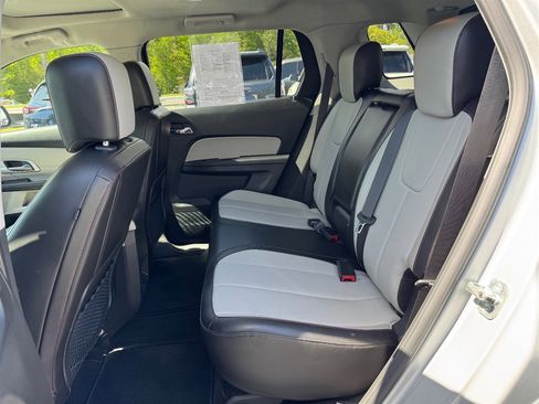 Used 2010 GMC Terrain SLT image 20