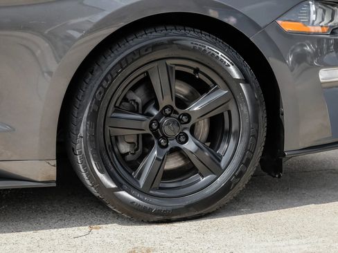 Used 2018 Ford Mustang Coupe RWD image 45