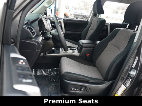 Used 2020 Toyota 4Runner SR5 image 26