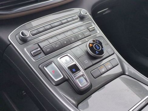 Used 2023 Hyundai Santa Fe SEL w/ Premium Package image 9