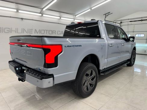 Used 2022 Ford F150 Lightning Lariat AWD/4WD image 4